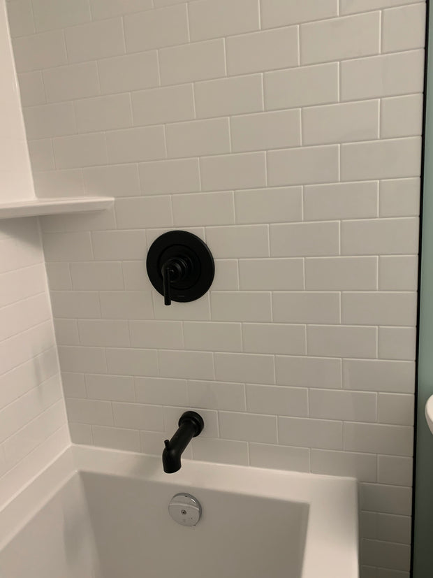 Tub with subway tile walls including taps - INSTALLED PRICE